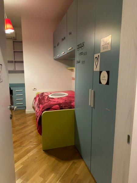 Jepet Me Qera Apartament 2+1+Post Parkimi Tek Kompleksi Panorama (ID B220722) Tirane