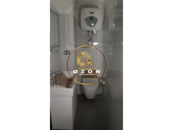 Jepet me Qira Ambient Biznesi Dulpex tek Rruga e Kosovarëve!