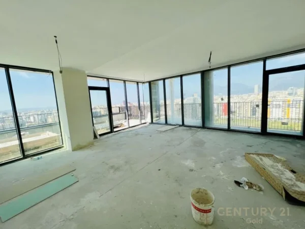 APARTAMENT 3+1+2 TEK LAKE VIEW,LIQENI I TIRANES!