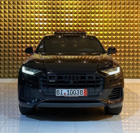 Audi Q8 ,Shitet ose nderrohet me apartament ne tirane , Cmimi:65.000 euro