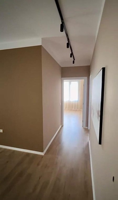 Shitet Apartament 2+1+2 tek Rruga Forsina Plaku, prane 21 Dhjetorit!