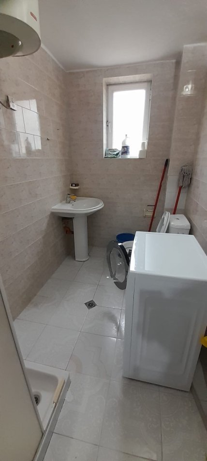 Okazionn! Apartament 2+1 ne shitje tek Medreseja (99,000 Euro i diskutueshem)