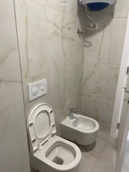 Apartament Me Qera 1+1 Tek Kompleksi Zirkon (ID B210582 ) Tirane.