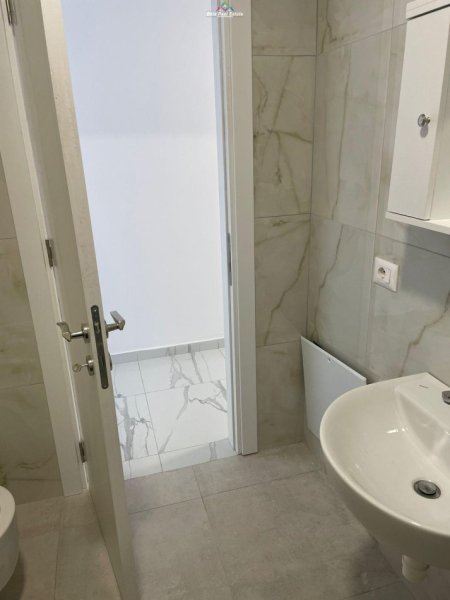 Apartament Me Qera 1+1 Tek Kompleksi Zirkon (ID B210582 ) Tirane.