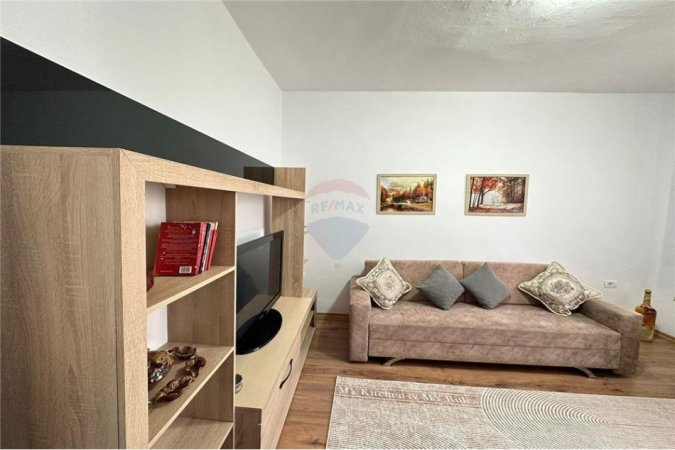 Jepet me qira apartament 2+1 tek Mozaiku