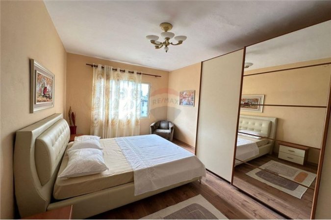 Jepet me qira apartament 2+1 tek Mozaiku