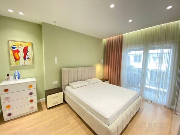 JAPIM ME QIRA APARTAMENT 2+1+2 PRANE KOMPLEKSIT HALILI !!!