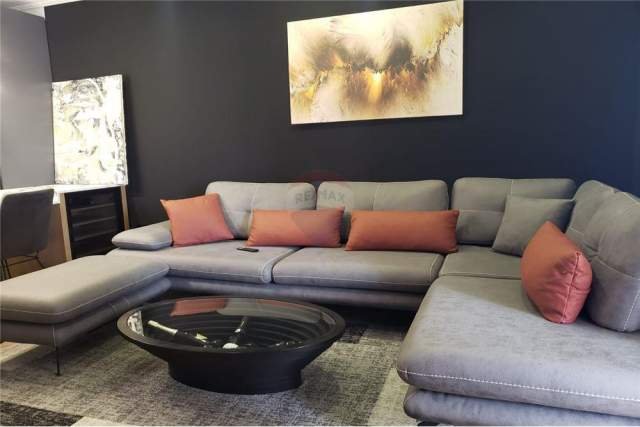 Tirane, shitet 1+1+BLK Kati 6, 66 m² 130.000 Euro