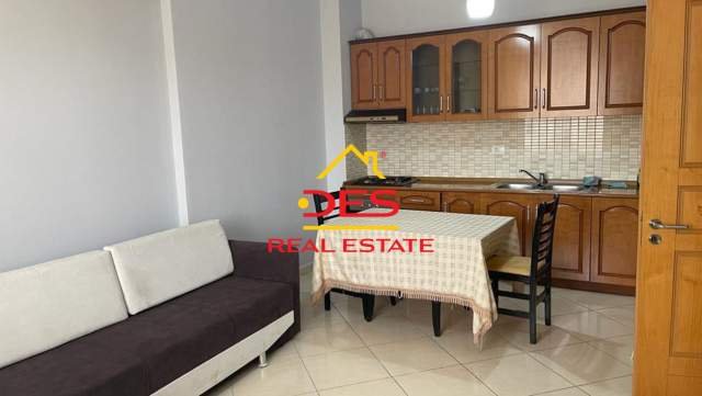 Vlore, shitet apartament Kati 8, 74 m² 59.200 Euro (vlore)