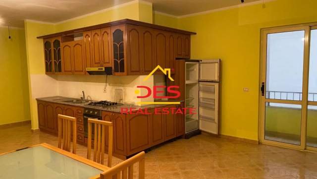 Vlore, shitet apartament Kati 4, 122 m² 84.000 Euro