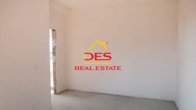 Vlore, shitet apartament Kati 5,  87.200 Euro (Uji i Ftohte Vlore)