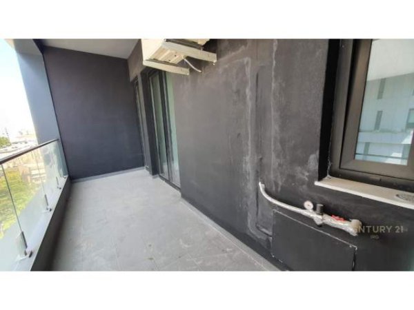 Tirane, shitet apartament 2+1+BLK Kati 2, 130 m² 210.000 Euro (rruga e kavajes)