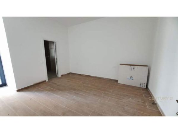 Tirane, shitet apartament 2+1 Kati 7, 130 m² 230,000 Euro  (Rruga e Kavajes)