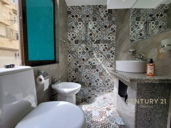 Tirane, shitet apartament 1+1 Kati 2, 45 m² 97.000 Euro (Pazari i Ri)