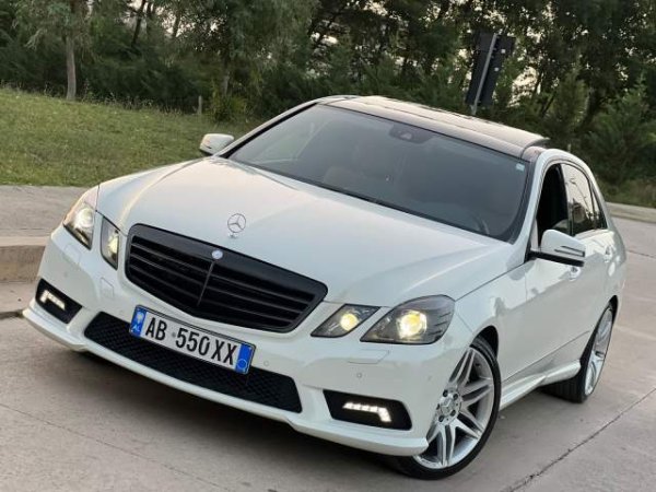 shes Mercedes-Benz MERCEDES E 550 - AMG LINE - FULL Viti 2011,