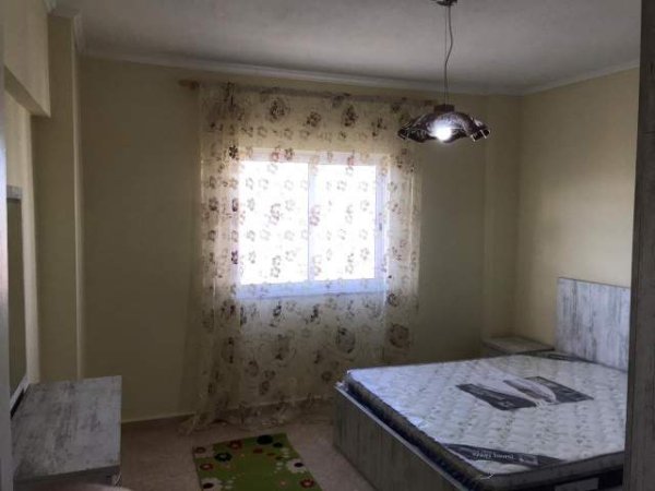Tirane, jepet me qera apartament 1+1+BLK Kati 8, 61 m² 300 Euro (don bosko)