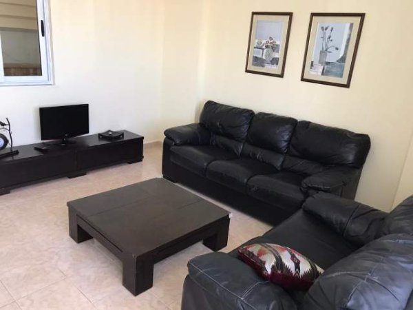 Tirane, jepet me qera apartament 1+1+BLK Kati 8, 61 m² 300 Euro (don bosko)