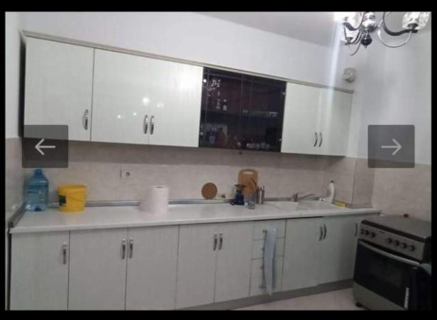 Tirane, jepet me qera apartament Kati 11, 60 m² 30.000 Leke (kongresi manastirit)