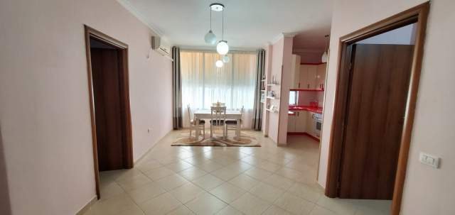 Tirane, jepet me qera apartament 2+1+A+BLK Kati 5, 100 m² 300 Euro