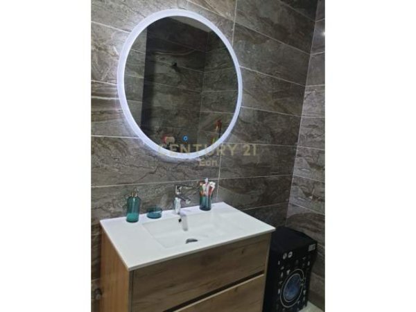 Durres, shitet apartament 2+1 Kati 1, 230 m² 205.000 Euro (Gjiri i Lalzit Lura 3)