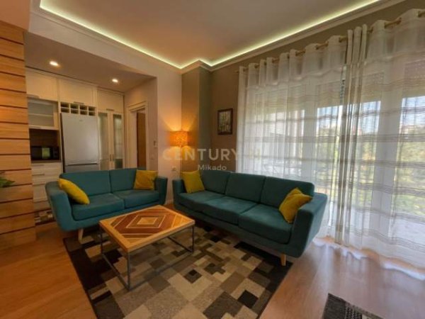 Tirane, jepet me qera apartament 2+1 Kati 3, 82 m² 500 Euro (Kodra e Diellit)