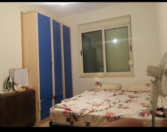 Mali Robit, jepet me qera apartament 1+1+BLK Kati 3, 45 m² 30 Euro/nata (Golem Durres)