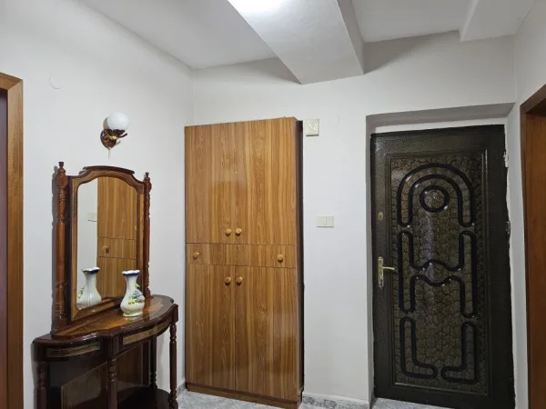 Apartament 2+1 në qëndër të Durrësit
