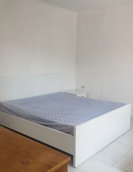 1+1,25.000 lek,Mbrapa Raiffaisen Bank, Astir