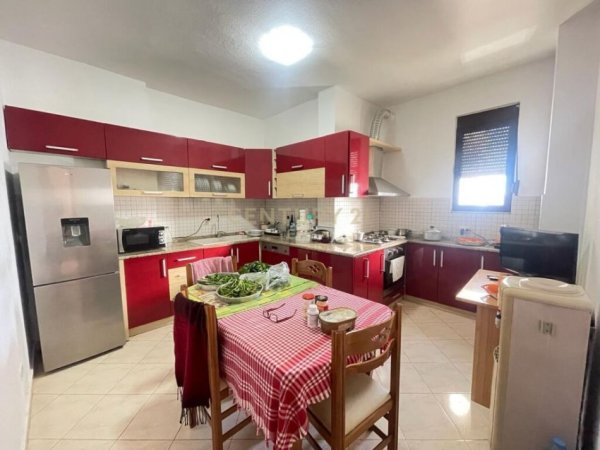 Apartament 2+1+2 në shitje në Durrës - 100000€ | 105 m²