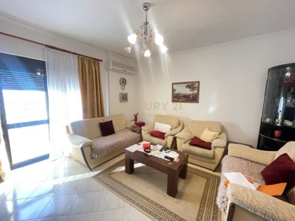 Apartament 2+1+2 në shitje në Durrës - 100000€ | 105 m²