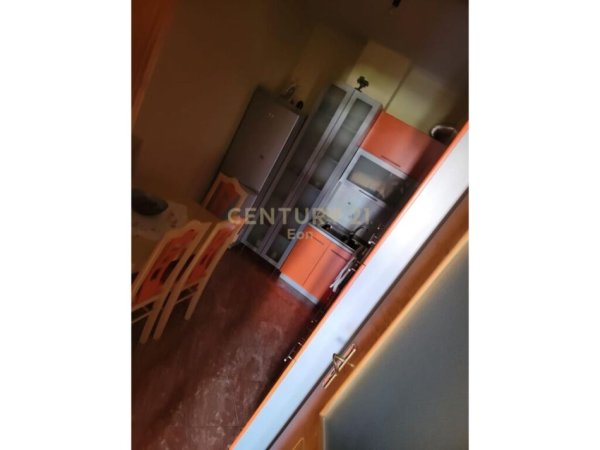 APARTAMENT PER SHITJE 1+1 , MUNDESI KTHIMI EDHE NE 2+1 PRANE DREJTORISE SE POLICISE , DURRES !