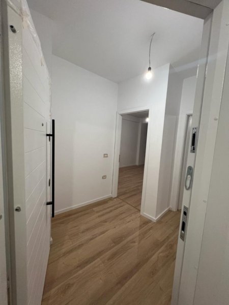 Shitet, Apartament 1+1, Unaza e Re / OPP38558