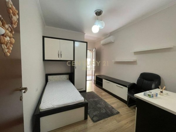 Apartament 2+1 per Shitje tek Liqeni i Thate!