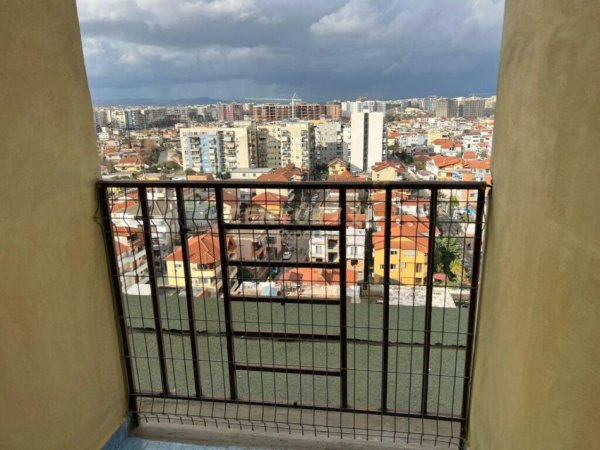 SHITET APARTAMENT 2+1 PERBALLE ME KOMPLEKSIN DELIJORGJI!!