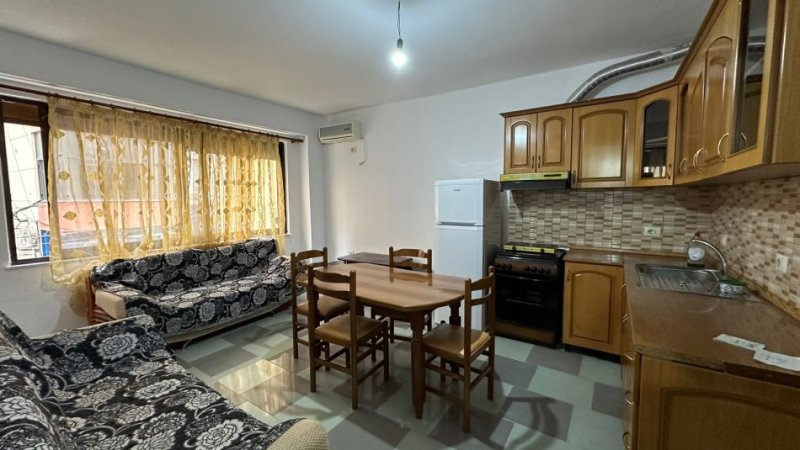 Qera, Apartament 1+1, Rruga e Elbasanit, Tiranë - 420€ | 68m²