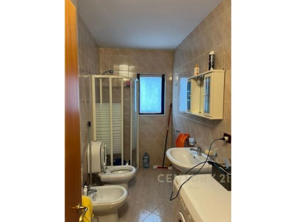 SHITET APARTAMENT 1+1 PRANE MIAMI BEACH!