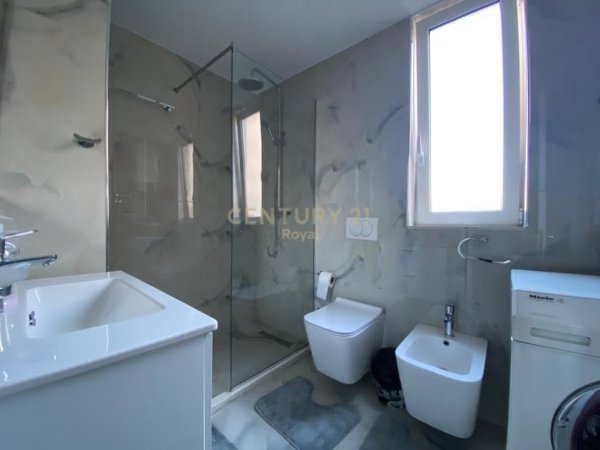 SHESIM APARTAMENT 1+1 NE BLLOK PRANE LIBRIT UNIVERSITAR