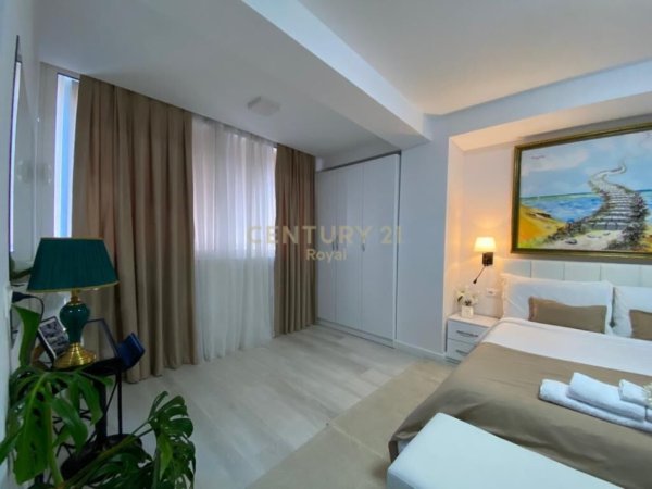 SHESIM APARTAMENT 1+1 NE BLLOK PRANE LIBRIT UNIVERSITAR