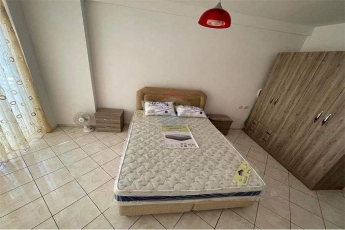 Apartament 1+1 tek Rruga e Durresit