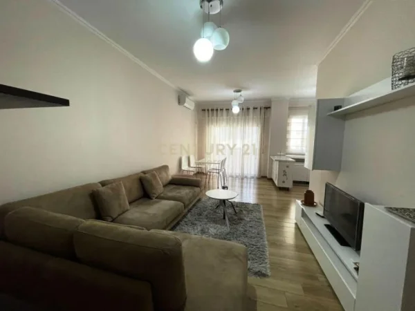Apartament 2+1 per Shitje tek Liqeni i Thate!