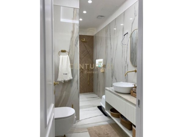 5 MAJI, SHESIM APARTAMENT 1+1