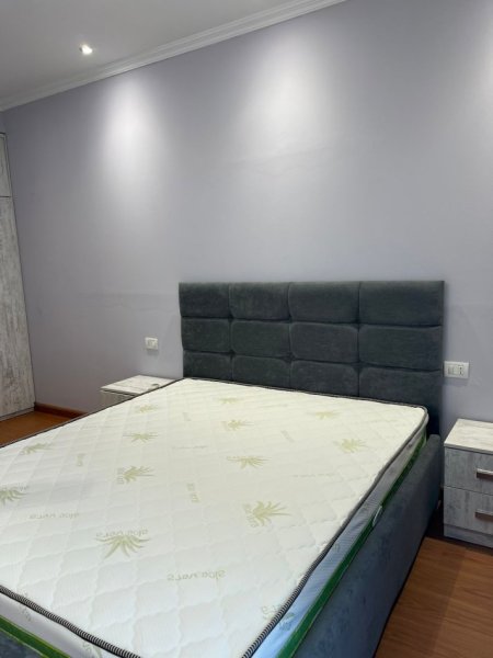 Super apartament 1+1 per qira Rrethi Astir