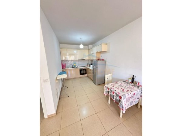 Apartament Modern 1+1 për Shitje, Unaza e Re, Tiranë.