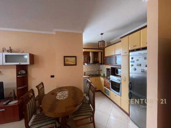 Japim për qira një apartament 2+1