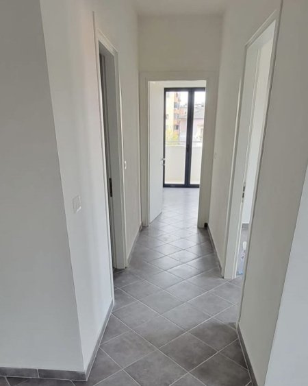 Jepet me qera apartament 2+1+2