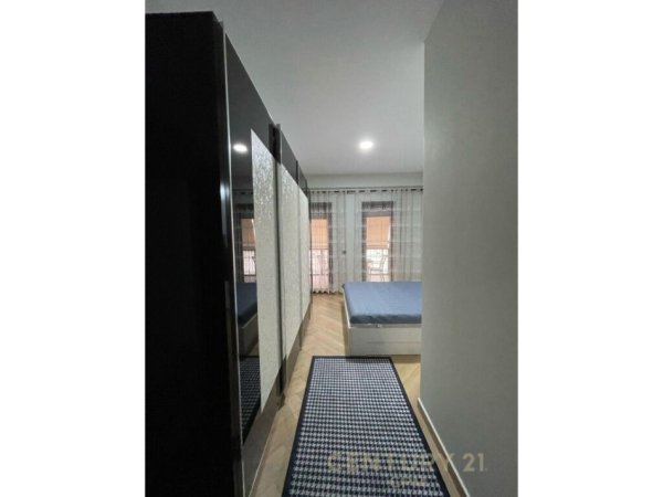 APARTAMENT 2+1+2 ME POSTE PARKIMI TEK GARDA!