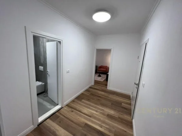 JEPET ME QERA APARTAMENT TEK ALI DEMI!