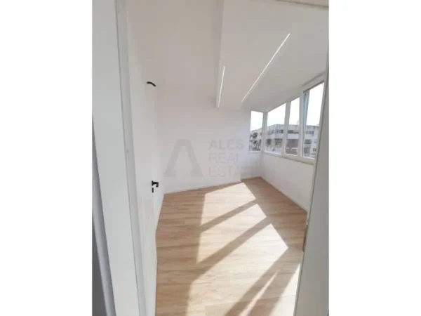 Apartament 1+1 per Shitje