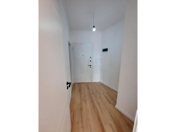 Apartament 1+1 per Shitje