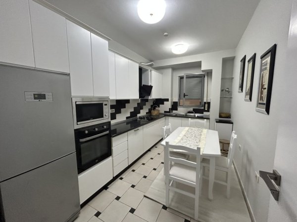 Tirane,Apartament me#Qira (Rruga e Kavajes)